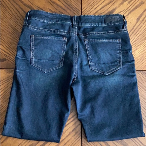 DayTrip Jeans - Picture 4 of 5